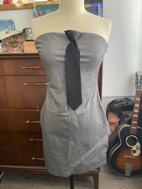 naked wardrobe Gray Strapless Mini Dress with Black Tie Accent M